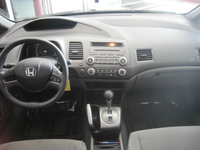 2008 Honda Civic 2dr Reg Cab 120.5 WB