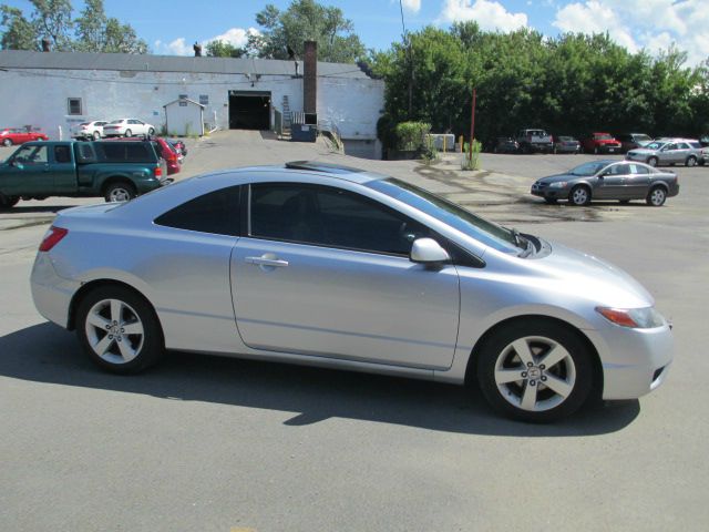 2008 Honda Civic 2dr Reg Cab 120.5 WB