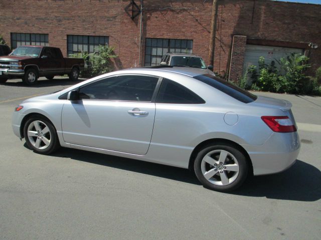 2008 Honda Civic 2dr Reg Cab 120.5 WB