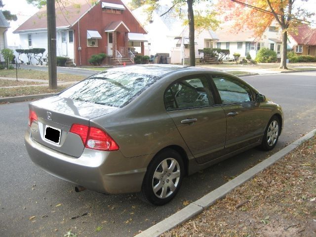 2008 Honda Civic 2dr Reg Cab 120.5 WB