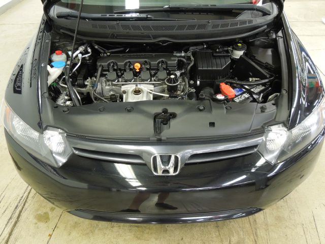 2008 Honda Civic 2dr Reg Cab 120.5 WB