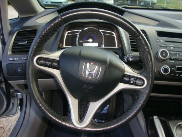 2009 Honda Civic 4dr Sdn DTS