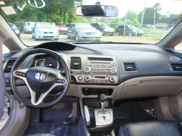 2009 Honda Civic 4dr Sdn DTS