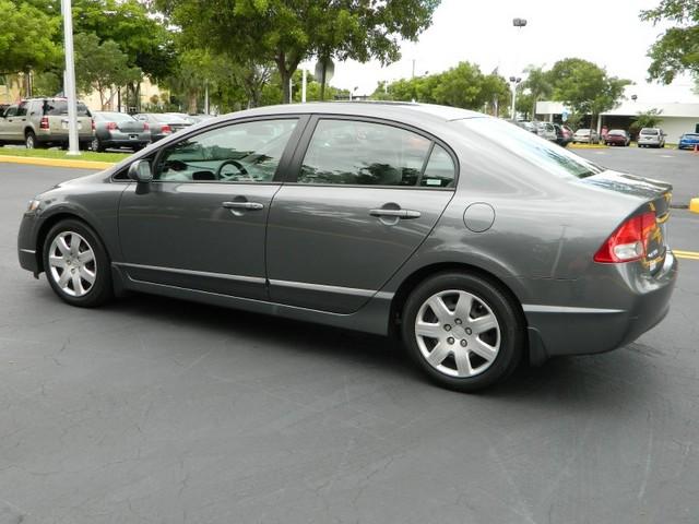 2009 Honda Civic Elk Conversion Van