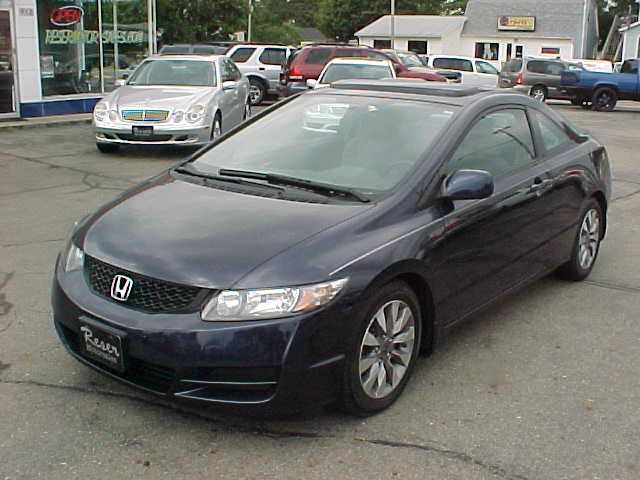 2009 Honda Civic AWD - 7 Passenger At Brookvi