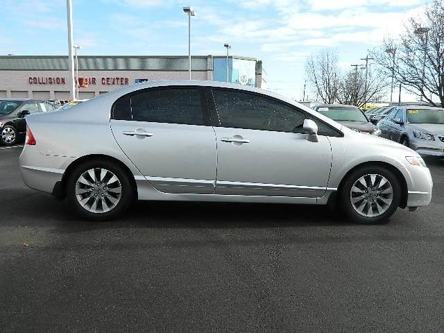 2011 Honda Civic 4dr XLS