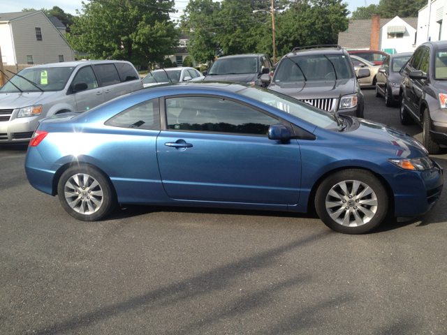 2011 Honda Civic AWD - 7 Passenger At Brookvi