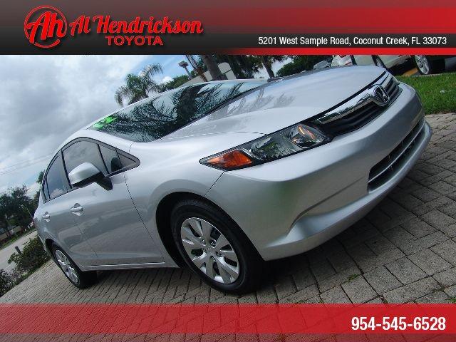 2012 Honda Civic 528i M5 Package Sedan