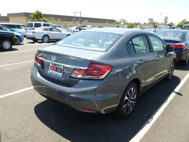 2013 Honda Civic SLT, Duramax, Rims, Loaded