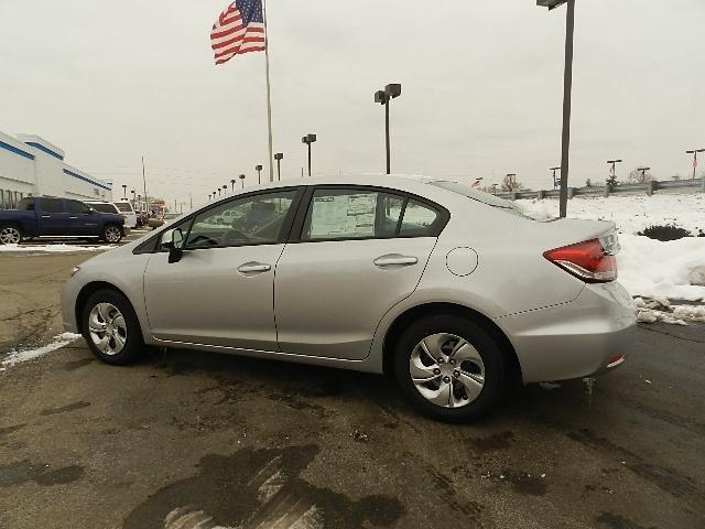 2013 Honda Civic 4dr Sdn 3.5L RWD