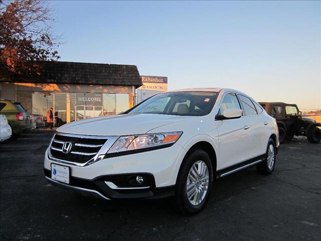 2013 Honda Crosstour LS 2WD