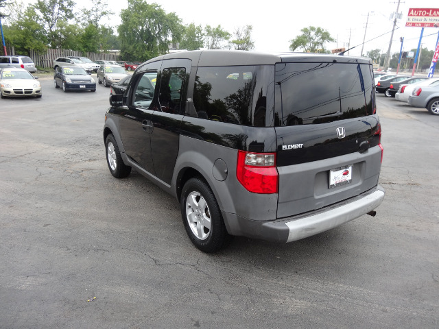 2003 Honda Element Challenger