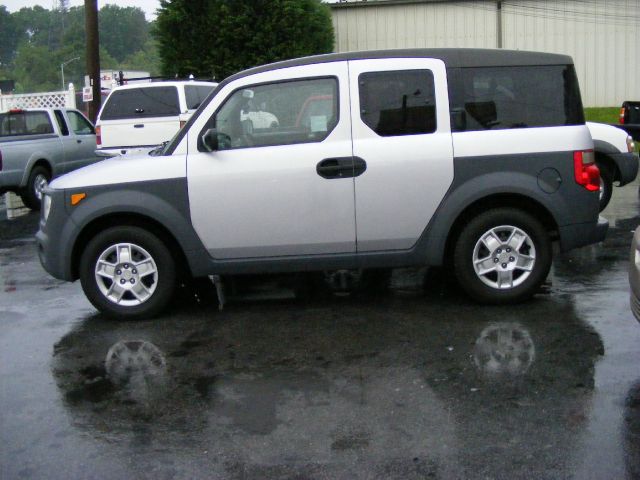 2003 Honda Element Challenger