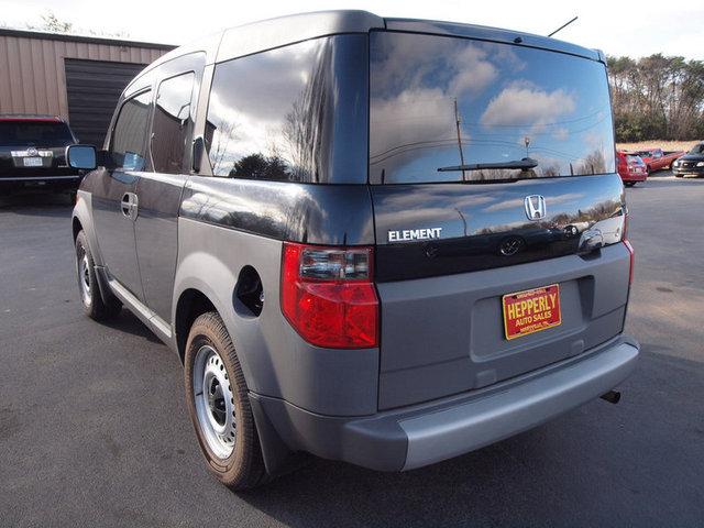 2004 Honda Element LS Truck