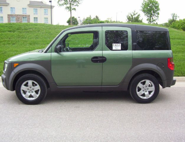 2004 Honda Element Challenger