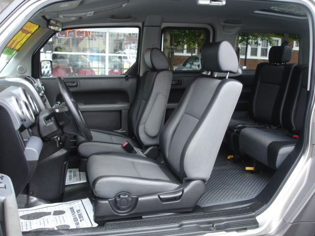 2004 Honda Element Challenger