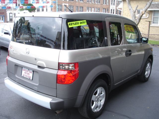 2004 Honda Element Challenger