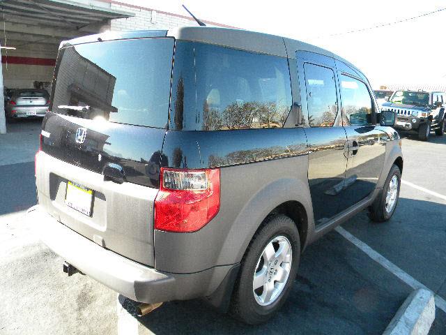 2004 Honda Element Open-top