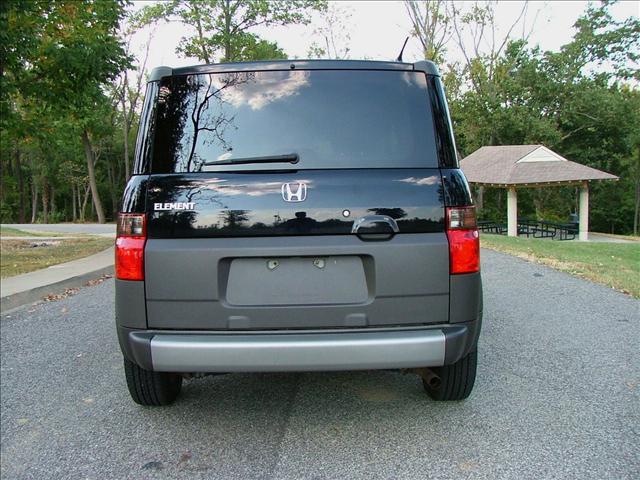 2004 Honda Element Crew Cab 126.0 WB LS