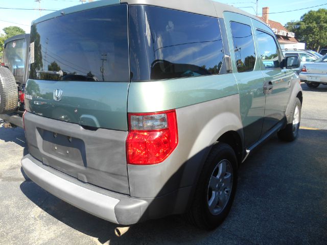 2004 Honda Element Challenger