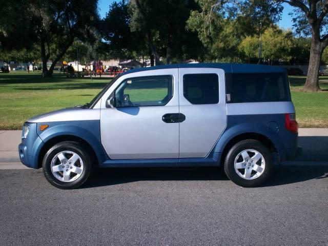 2005 Honda Element Open-top