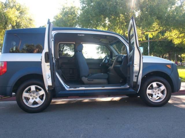 2005 Honda Element Open-top