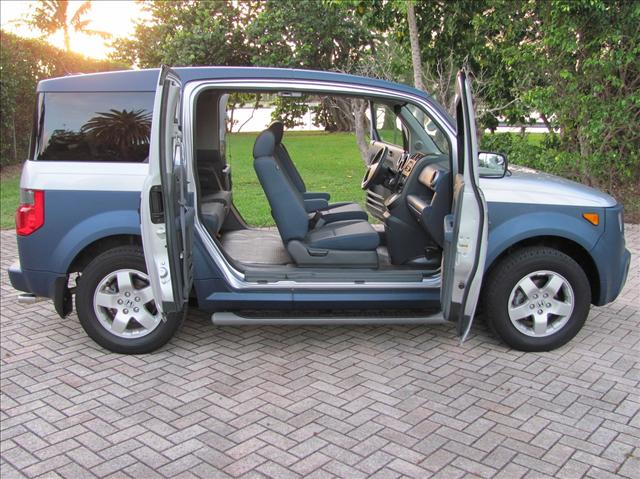 2005 Honda Element Open-top