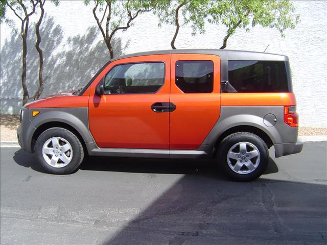 2005 Honda Element Open-top