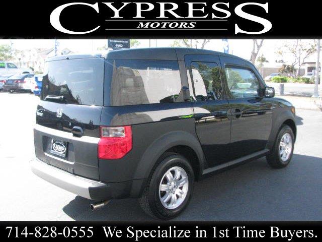 2006 Honda Element BASE LS XTR