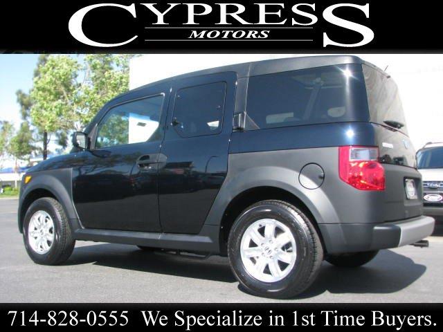 2006 Honda Element BASE LS XTR