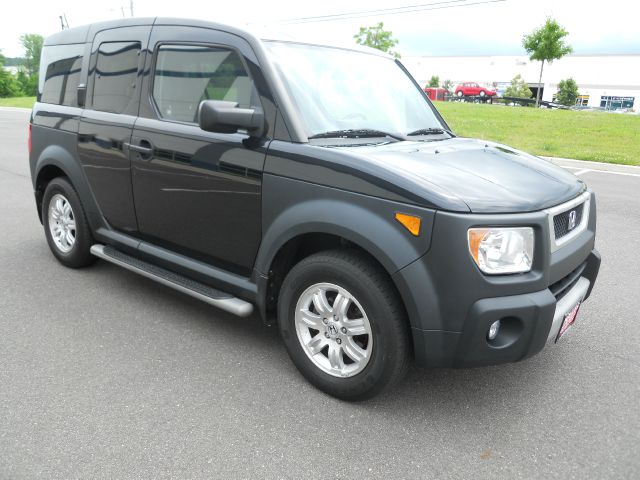 2006 Honda Element Challenger