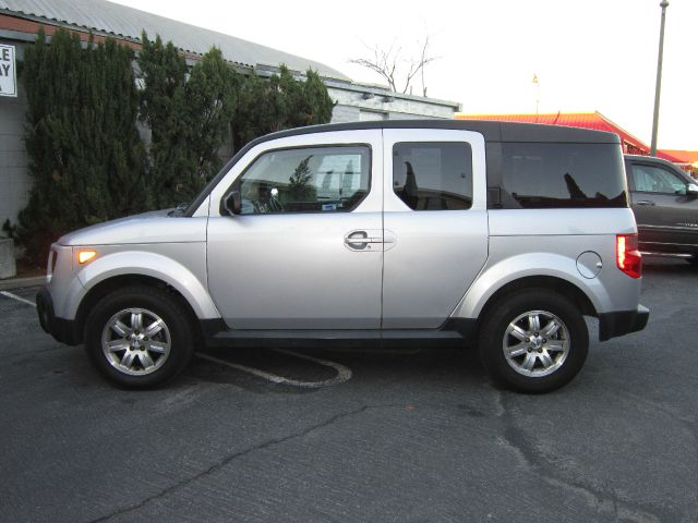 2007 Honda Element Challenger