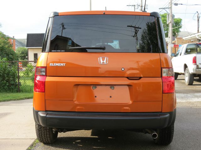 2007 Honda Element Challenger