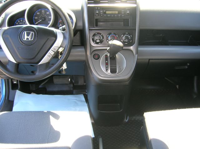 2007 Honda Element LS Truck