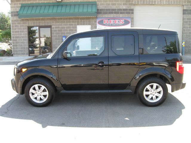 2008 Honda Element Challenger