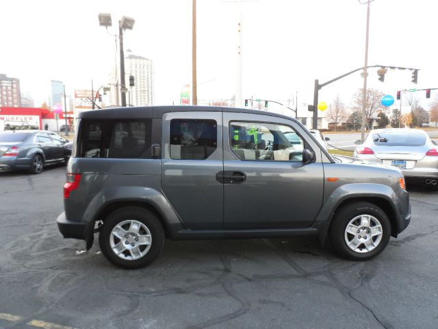 2010 Honda Element LS Truck