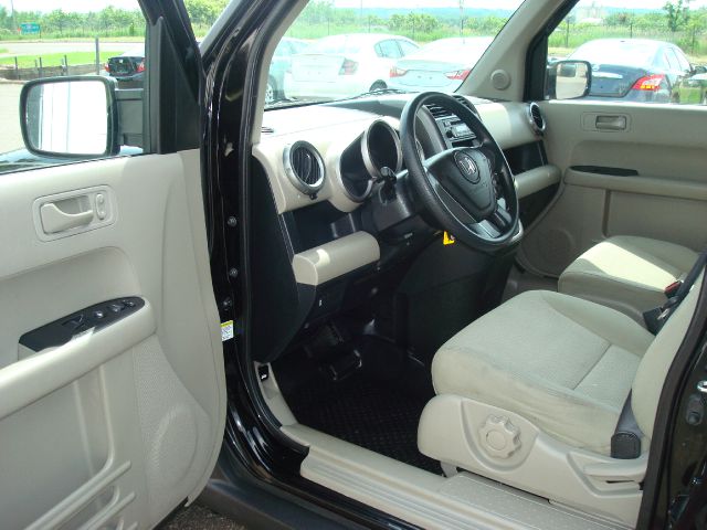 2010 Honda Element GT Coupe 2D