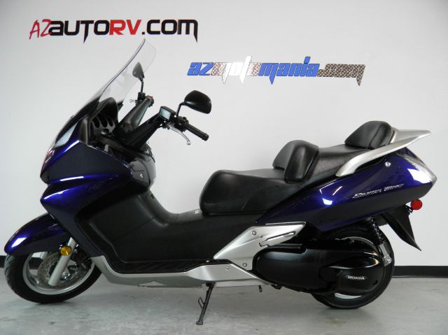 2006 Honda FSC600 Silver Wing Unknown