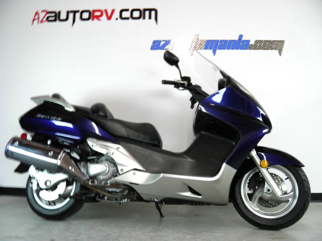 2006 Honda FSC600 Silver Wing Unknown