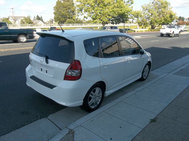 2007 Honda Fit 9-3 4Dr