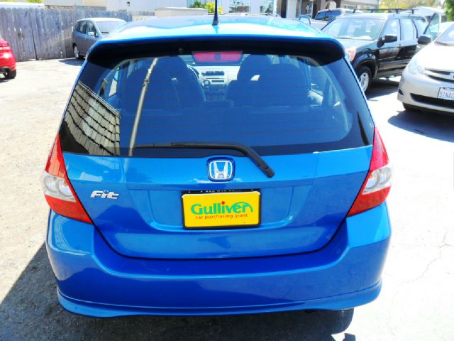 2007 Honda Fit 9-3 4Dr