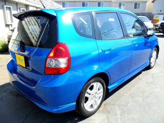 2007 Honda Fit 9-3 4Dr