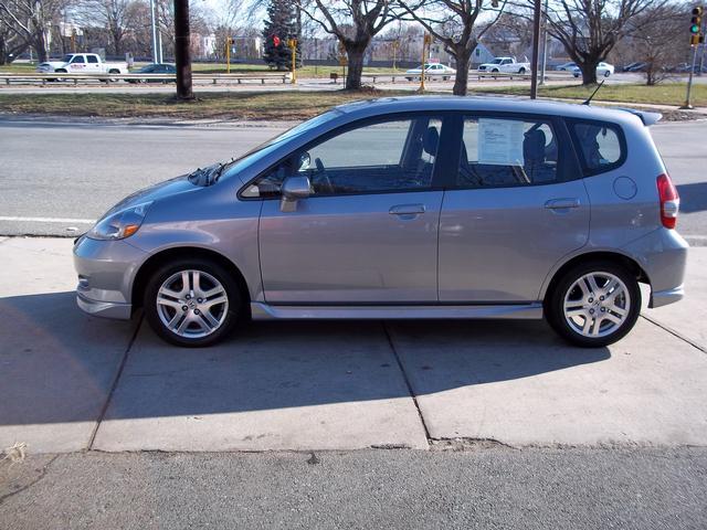 2007 Honda Fit 9-3 4Dr