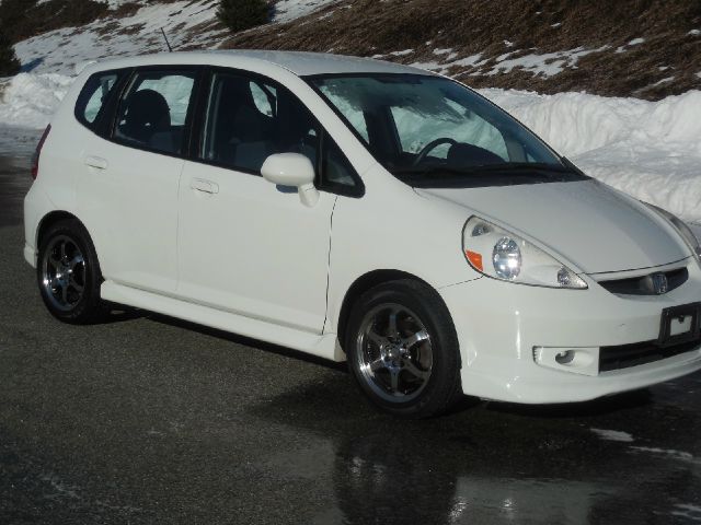 2007 Honda Fit 9-3 4Dr