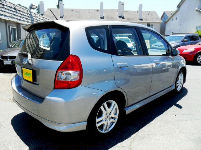 2007 Honda Fit 9-3 4Dr