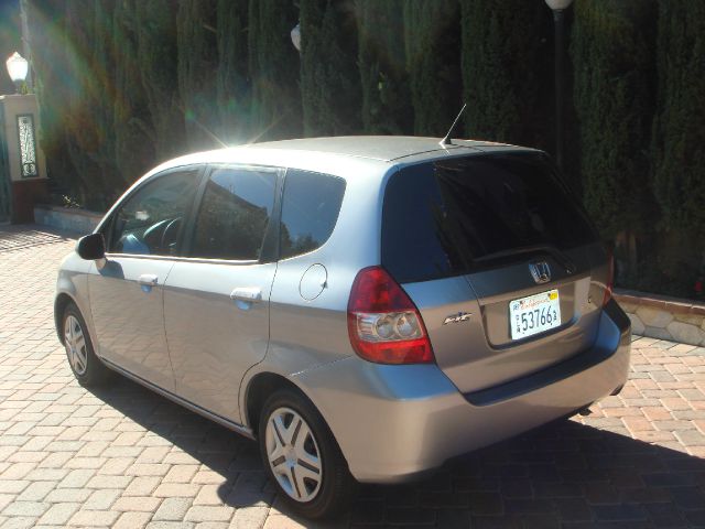 2007 Honda Fit Premium Quattro