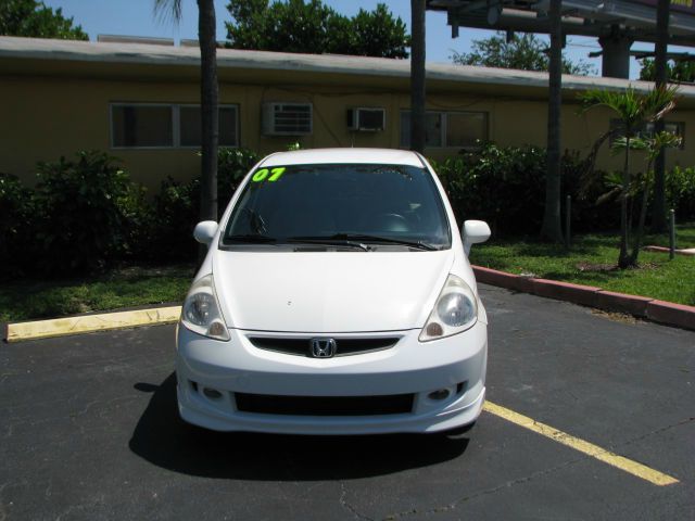 2007 Honda Fit 9-3 4Dr