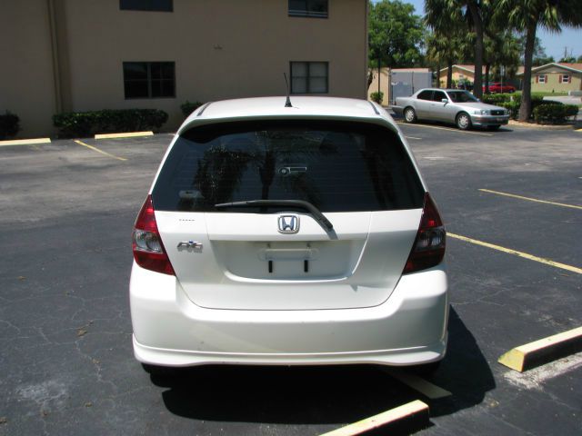 2007 Honda Fit 9-3 4Dr