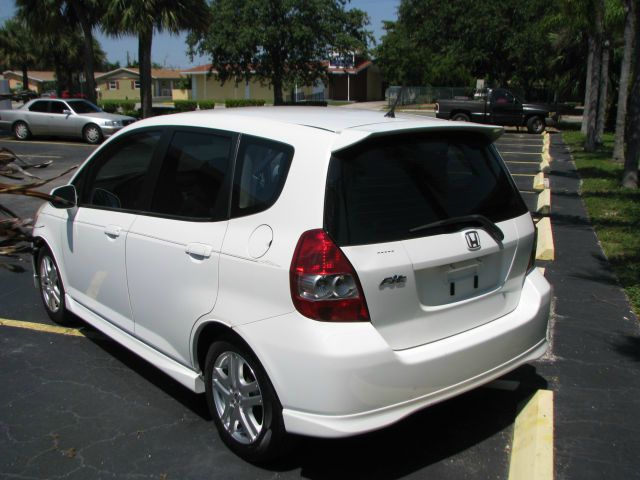 2007 Honda Fit 9-3 4Dr