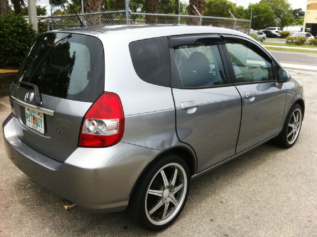 2007 Honda Fit Premium Quattro